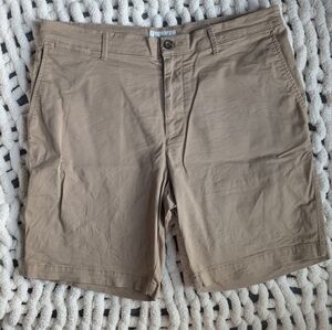 Goodfellow & Co Men's Khaki Flat-Front Stretch Shorts